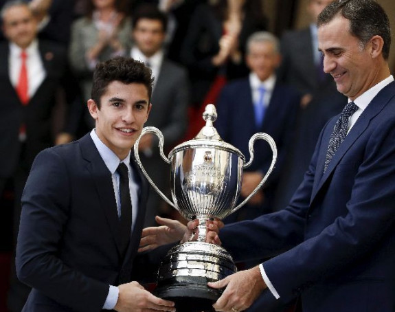 Markez: Hm, daleko sam ja od rekordera!