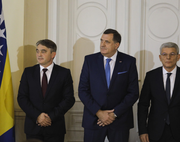 Dodik poziva strance u pomoć?!