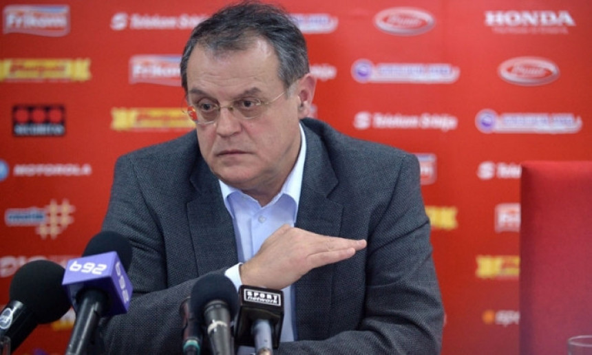 Човић: Без нервозе, лиценце не постоје!