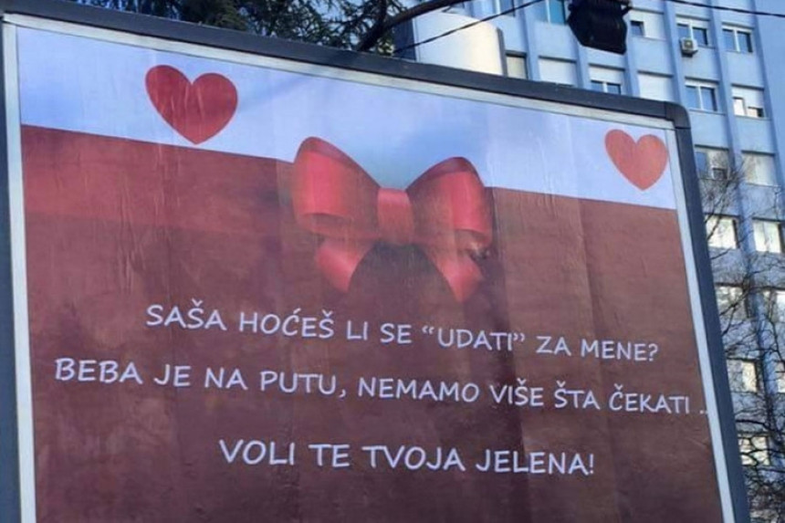 Na originalan način zaprosila momka