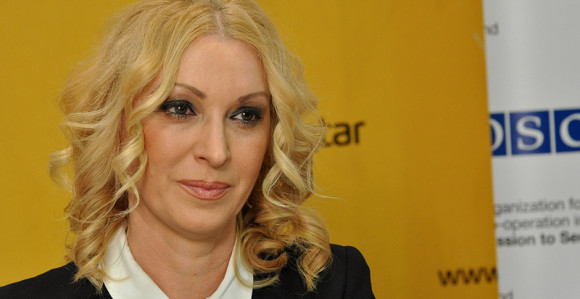 UNS optužio Informer za seksizam