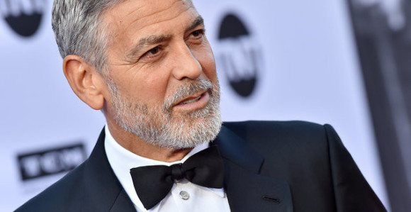 Kluni režira i glumi u novoj seriji 