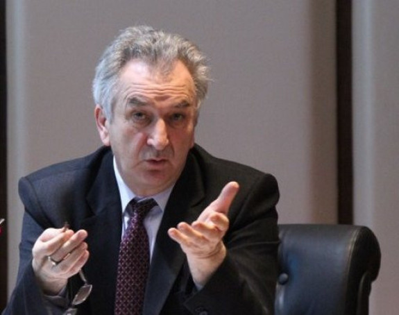 Napadima Dodik krije kriminal 