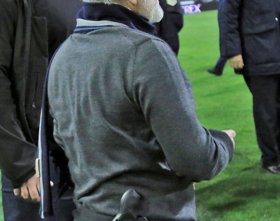Ko je vlasnik PAOK zbog kojeg je prekinuto prvenstvo u Grčkoj?!