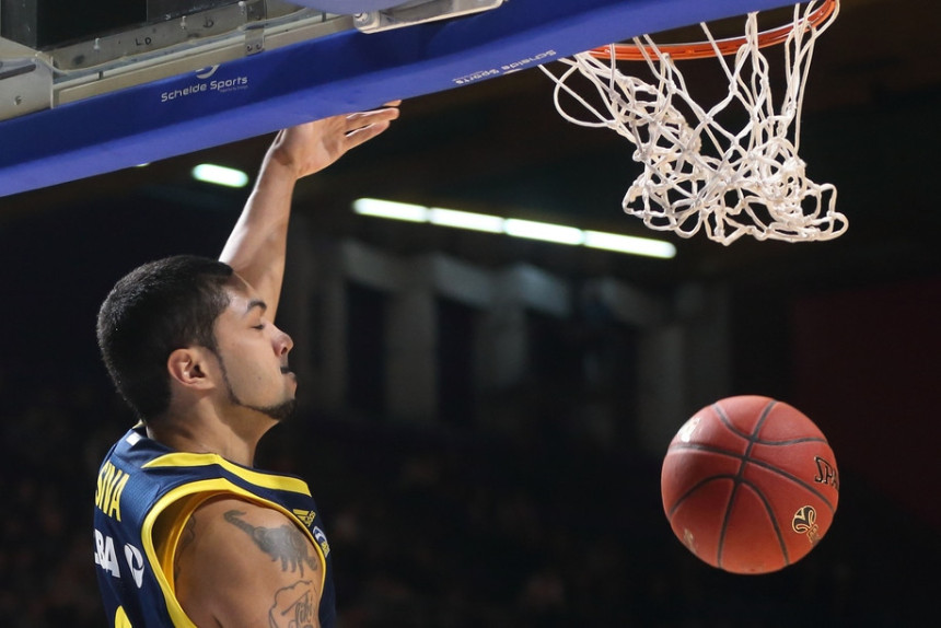 ЕК: Алба је у 1/2-финалу, увео је онај кога је чекала!