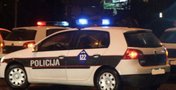 Filmska potjera: Uhapšeno dvoje