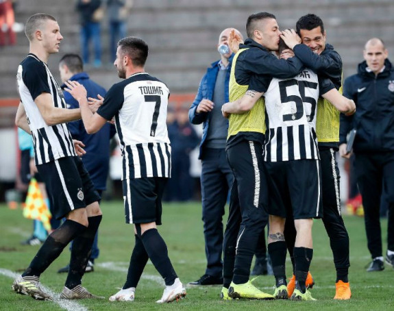 Igrači "odgovorili" Vučeliću: 4:0 i polufinale!