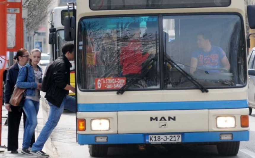 Bez prevoza ostaje 27.500 đaka i nastavnika u Srpskoj