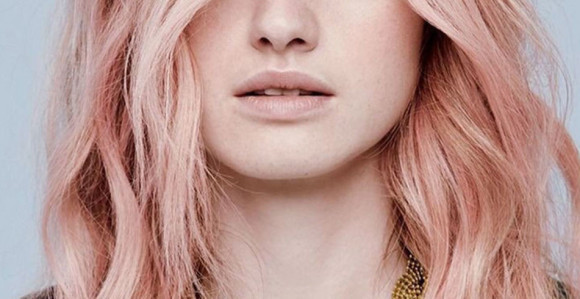 Ružičasto-zlatna kosa hit 