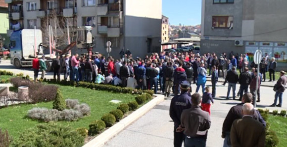 Drvoprerađivači protiv Bulajića