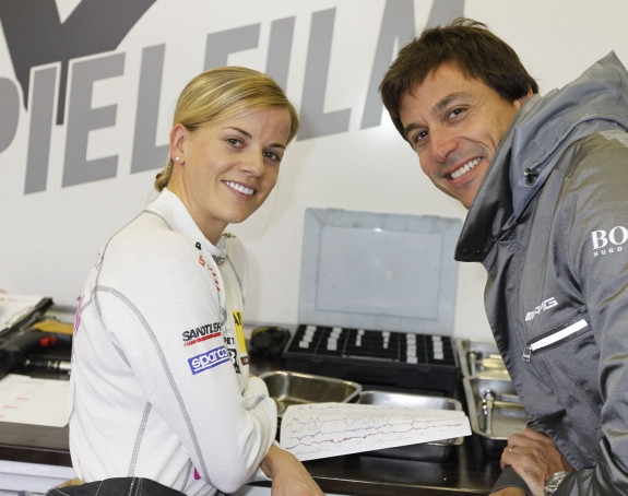 Tata Volf i mama Suzi - kruti F1 bos je postao otac!