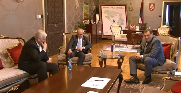 Vlast očekuje 30.000 ljudi na kontramitingu