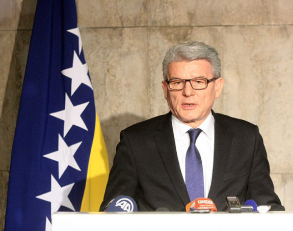 Akcize za redovnu otplatu kredita