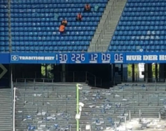 Hamburger je ispao, ali sat i dalje otkucava!