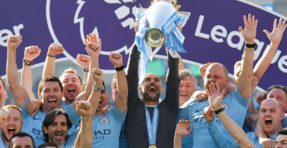 Priča: Familija Siti...