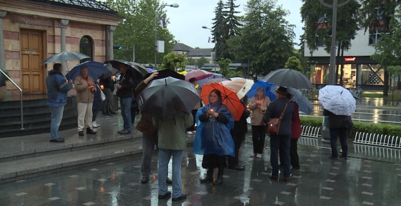 Građani zapalili svijeće za Davida