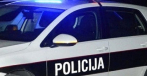 Pljačka: U bijegu pucali na policiju