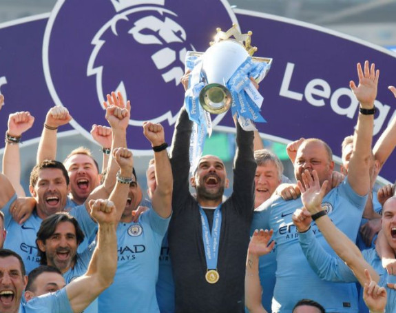 Priča: Familija Siti...