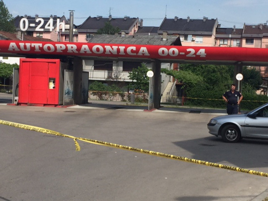 Na autoperionici Đekići "prali novac"