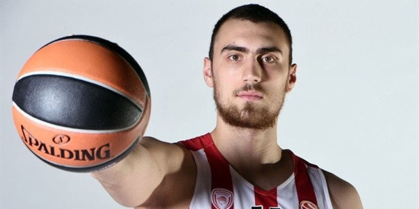 Grčki mediji: Milutinov i Zvezda - nije nemoguće!