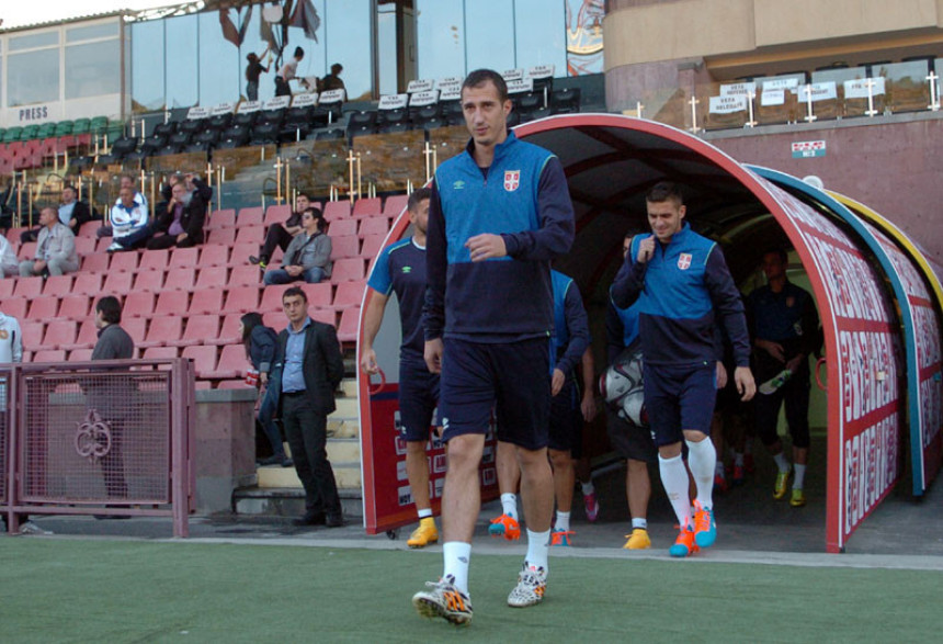 Raća Petrović u sljedećih pet godina u Sportingu iz Lisabona!