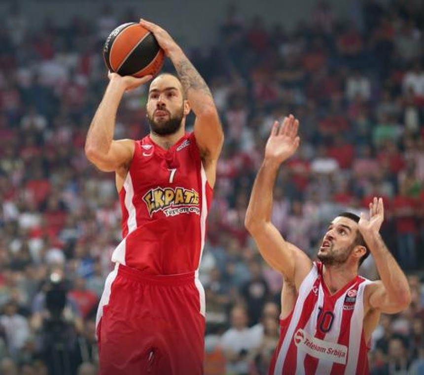 Спанулис решио да и даље одушевљава навијаче Олимпијакоса!