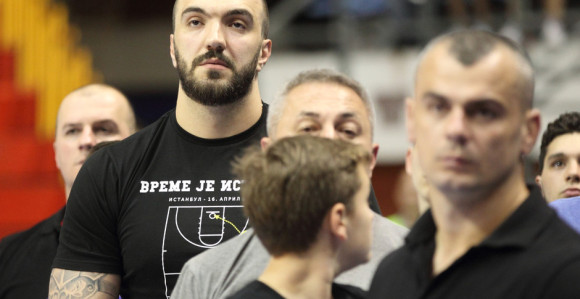 Пековић: Џикић остаје, вратићемо се у врх!
