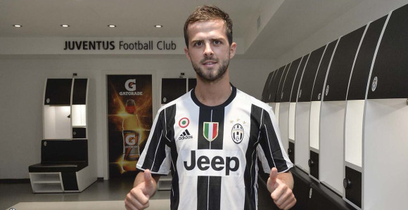Zvanično: Pjanić u Juventusu pet godina!