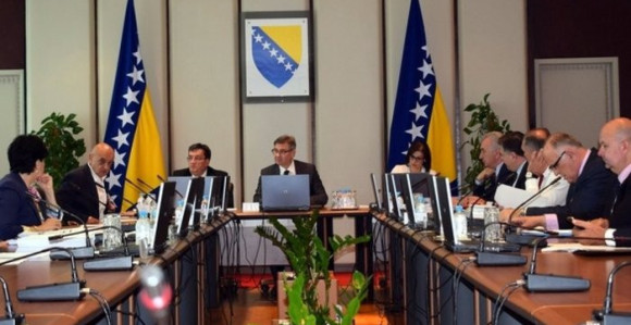 Kazna zatvora za širenje mržnje 