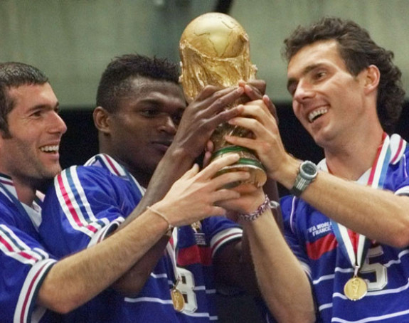 Историјат СП - Француска 1998: Експлозија Зидана!