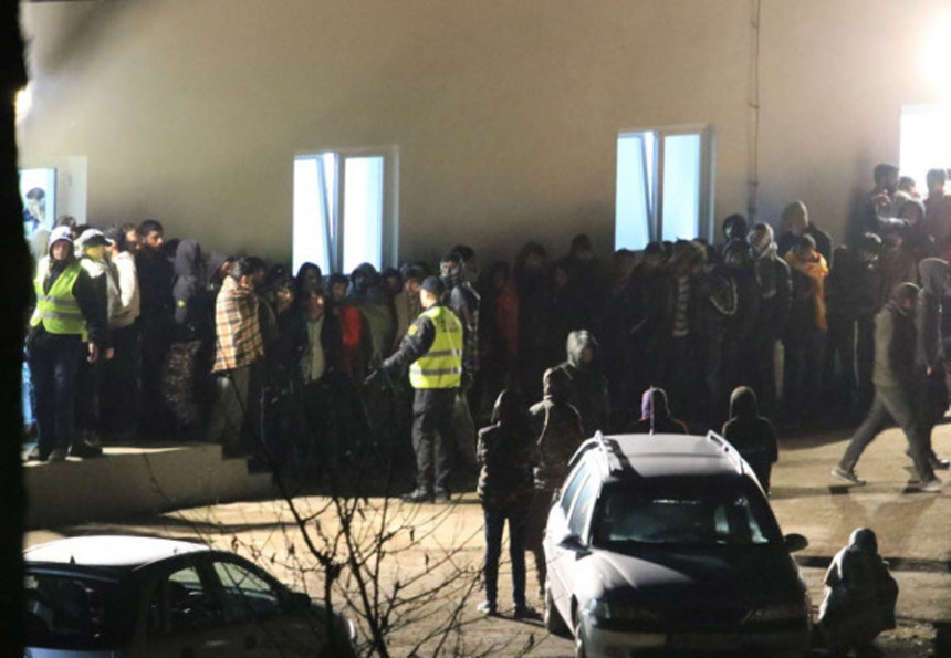 Vlasti ignorišu migrantsku krizu