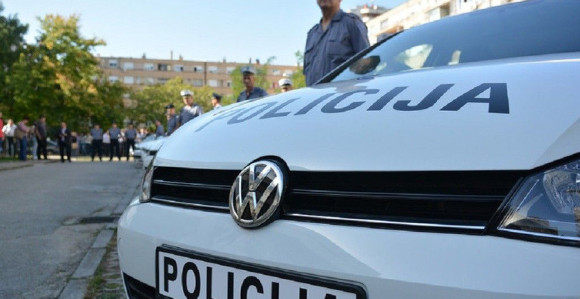 Migrant pucao iz plinskog pištolja