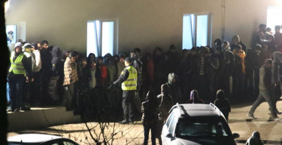 Vlasti ignorišu migrantsku krizu 