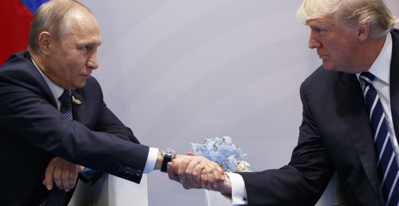 Tramp: Putinu je draža Hilari