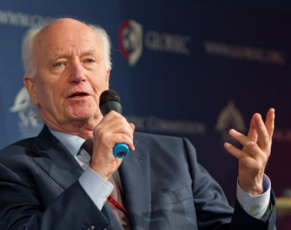 Preminuo Torvald Stoltenberg