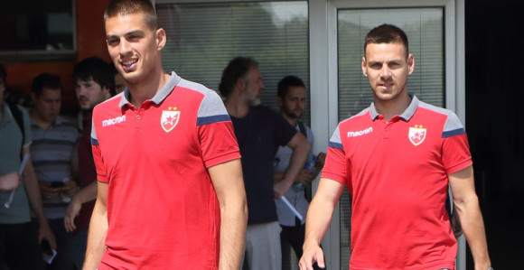 Звезда пустила Вујадина у Апоел за проценте!