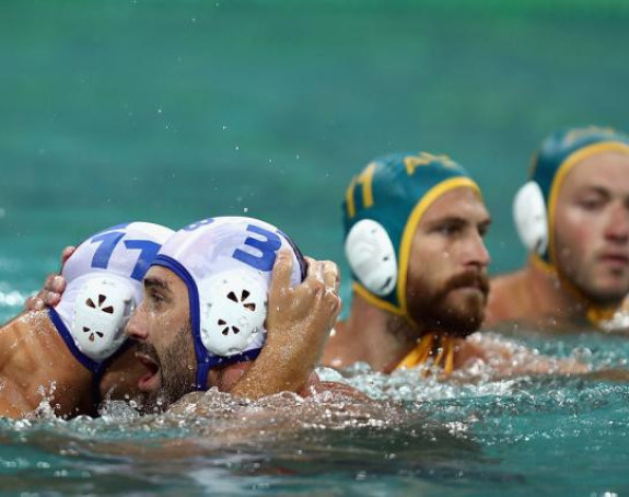 OI - ''Delfini'': U žabokrečini smo se borili za goli život!