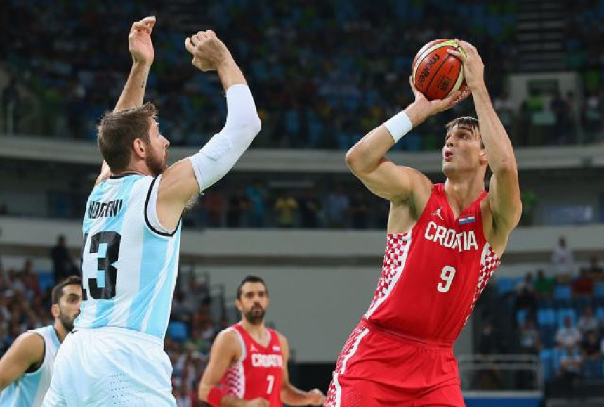 Test: Brutalni Šarić bolji od Dončića i Slovenaca!