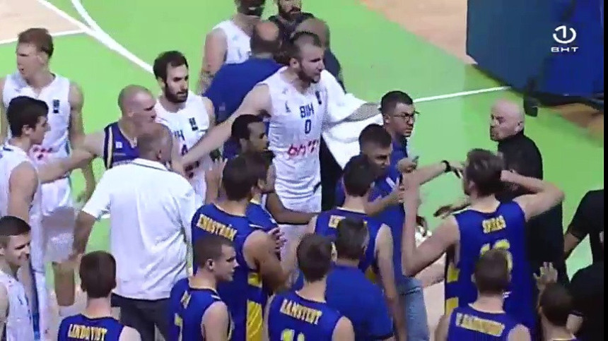 Umalo tuča "zmajeva“ i Šveđana!