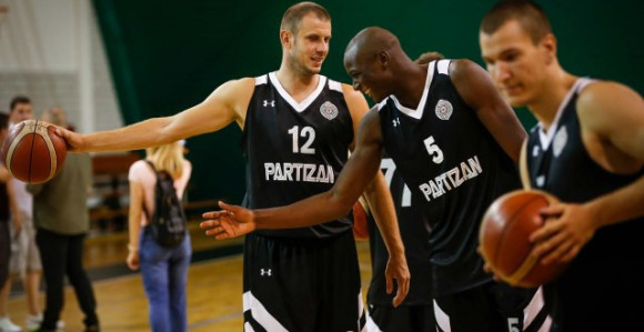 I Partizan upalio motore: Kreće ka trofejima!