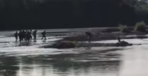 Мигранти остали заглављени 