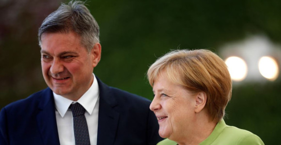 Merkel: Nema promjene granica