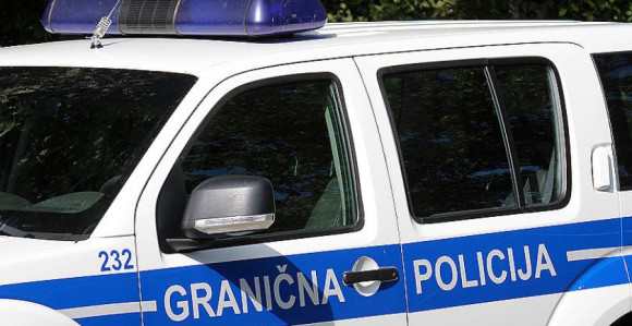 Oduzeli vozilo i 10,9 kg droge