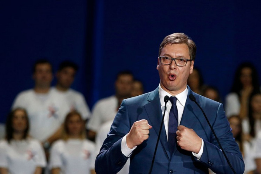 Vučić o KiM: Nema pregovora, ali ima pritisaka