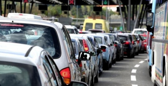 Vozači, strpljenje: Gužve na graničnim prelazima
