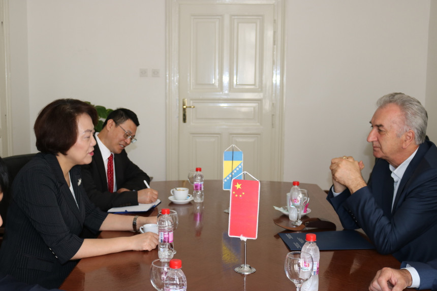 Ogromni pomaci u mandatu Šarovića