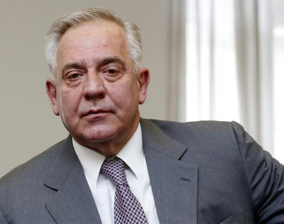  Sanader završio u bolnici, suđenje odgođeno