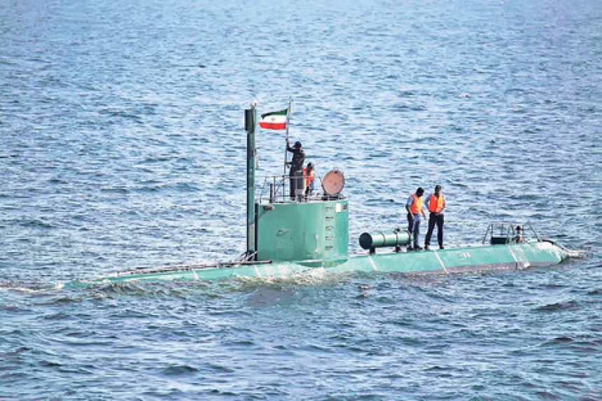Техеран распоређује морнарицу око Јемена
