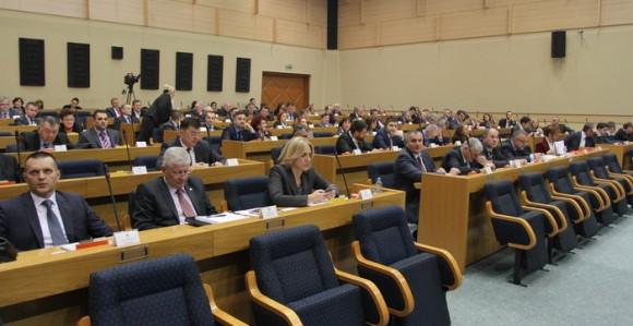 Usvojen Zakon o lokalnoj samoupravi