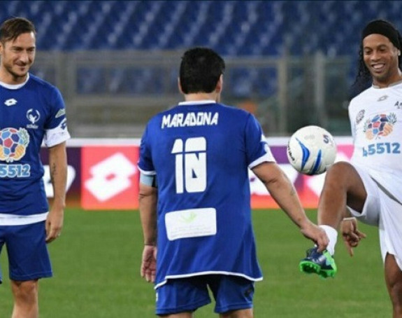Video: Šou i bruka! U jednom timu: Maradona, Toti, Kafu… U drugom: Ronaldinjo, Rui Košta, Veron…